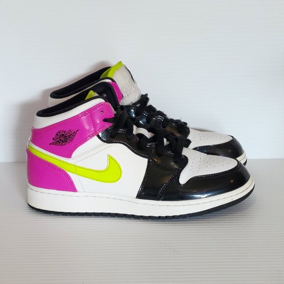 Air Jordan 1 Mid SE GS "Cyber Active Fuchsia" CZ9835 100 - HSML17 - Picture 1 of 6